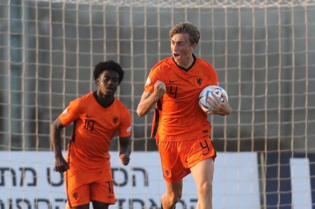 1747479512748083999.jpg huijsen 3.jpg