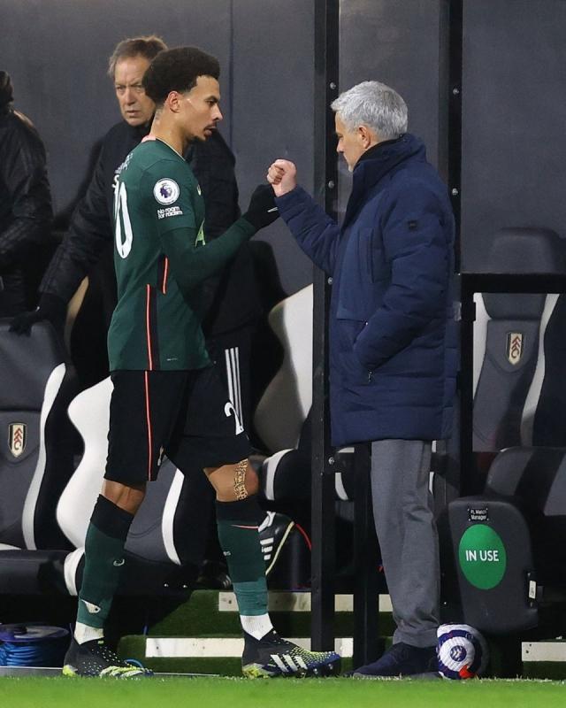 穆里尼奥：点球规则给了解释空间 帕克：我不会抱怨